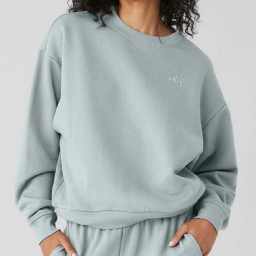Alo Yoga Accolade Crewneck